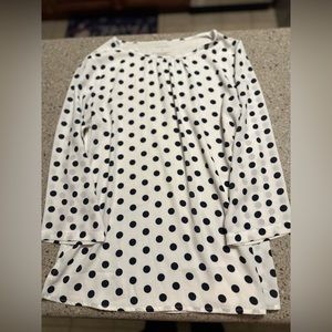 Van Heusen White and Navy Blue Blouse Size M